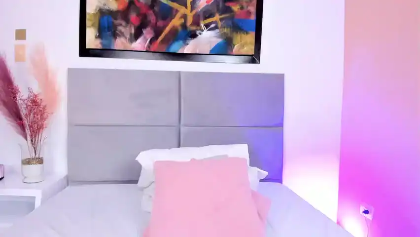 Jupiterfox – [Amateur.tv] Cumming Webcamsex Lesbian – 2025-08-01 19:23:05
