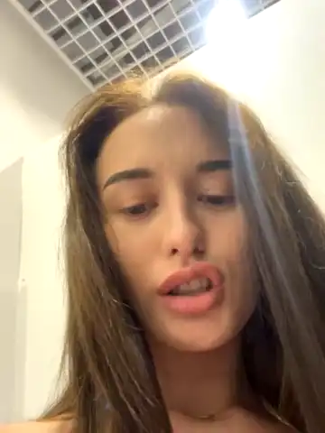 Lianbaby – [Stripchat] Ass Huge Sweet Girl – 2025-08-10 04:53:17