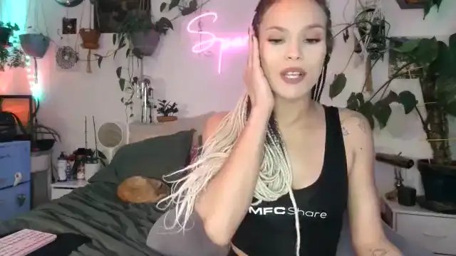 Sparkl3s – [Myfreecams] Nice Boobs Awesome Gorgeous – 2025-02-18 21:48:44