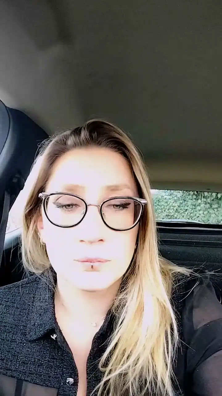 Love2hot2 – [Cam4] Wonderful Webcam Model Rides – 2025-11-24 15:56:54