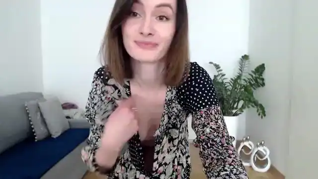 Perlabella – [Myfreecams] Sex Toys Lesbian Webcamchat – 2025-05-02 05:41:25
