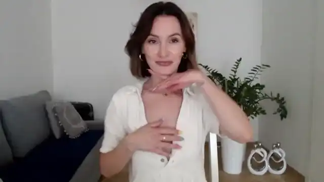 Perlabella – [Myfreecams] Ticket Show Naked Cumming – 2025-01-11 16:40:29