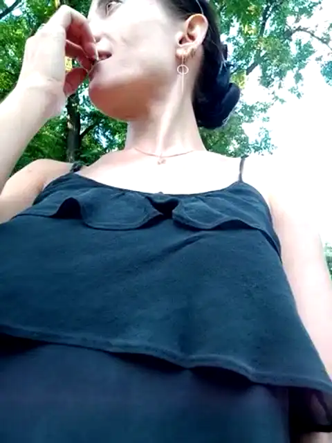 Bellajulls – [Xlovecam] Sexy Bitch Ticket Cum Video Crazyticket – 2026-06-17 10:08:51