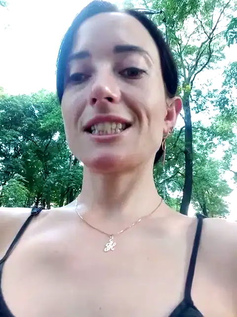 Bellajulls – [Xlovecam] Privat Zapisi Only Fun Club Video Awesome – 2025-11-11 16:11:08