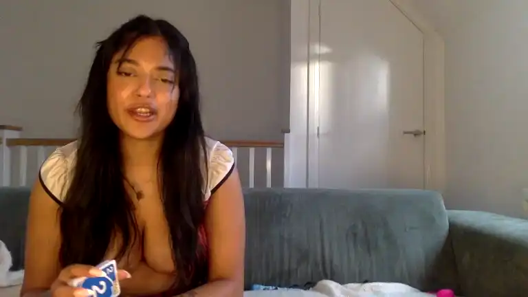 Blossomuk – [Streamate] Adult Amateur Babes – 2025-05-15 13:03:38