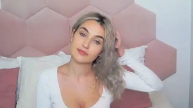 Bea-sweets – [Flirt4free] Twerking Masturbation Rides – 2025-08-24 11:45:38