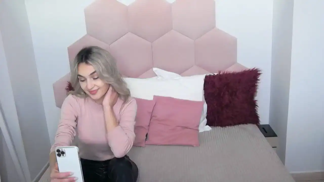 Bea-sweets – [Flirt4free] Camwhores Role-play Erotic – 2025-12-15 02:10:33