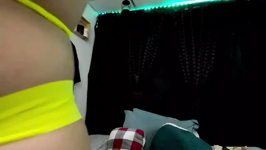 Aliciatoledo – [Amateur.tv] Tru Private College Girl First Time – 2025-01-16 11:34:06