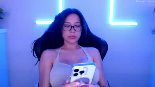 Marie – [Myfreecams] Striptease Natural Body Cam Show – 2025-05-23 05:20:10