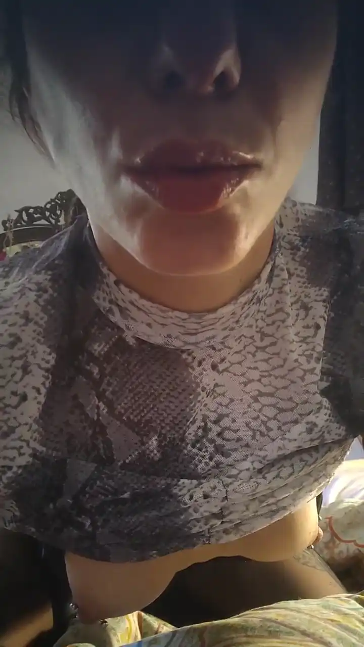 Segale_cornuta – [Cam4] Natural Body Play Stream Record – 2026-04-19 15:48:54