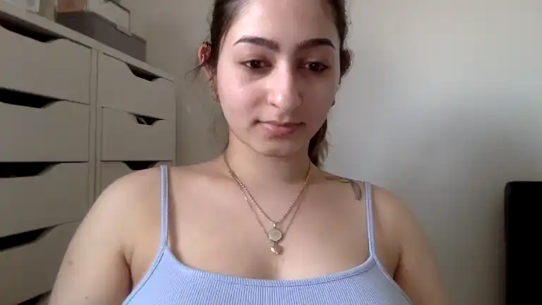 Sexystellauk – [Streamate] Mom Oral First Time – 2025-09-28 09:07:09
