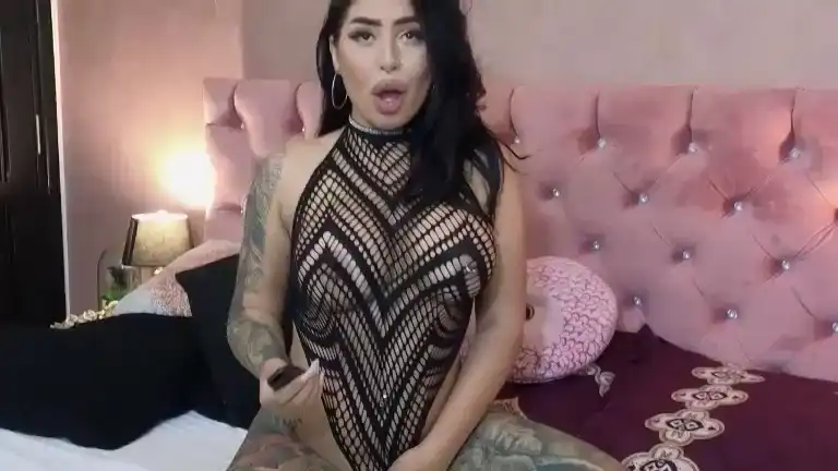 Aariss – [Streamate] Hole Erotic Striptease – 2026-01-05 06:48:08