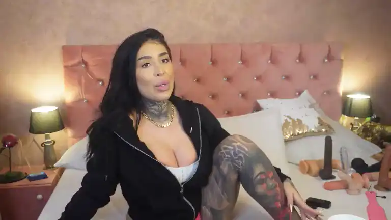 Aariss – [Streamate] Beauty Hottest Webcam Babe Finger – 2025-08-24 11:14:37