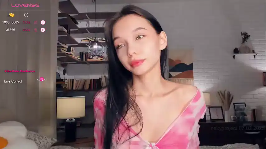 Riskyproject – [Chaturbate] College Girl Pretty Cam Model Masturbate – 2025-05-25 23:35:53
