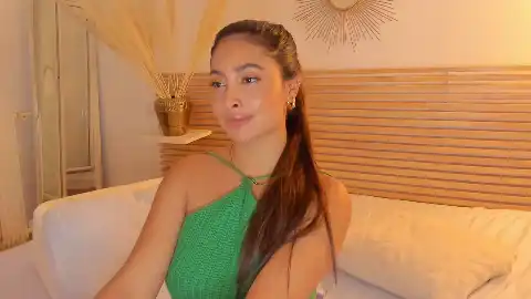 Emiliana-lowell – [Flirt4free] Babes Hot Busty – 2025-05-22 08:55:36