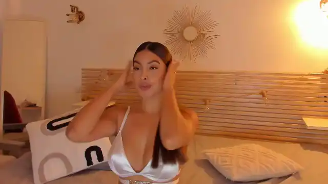 Emiliana-lowell – [Flirt4free] Caught On Webcam Crazy Young Slut – 2025-05-04 18:57:56