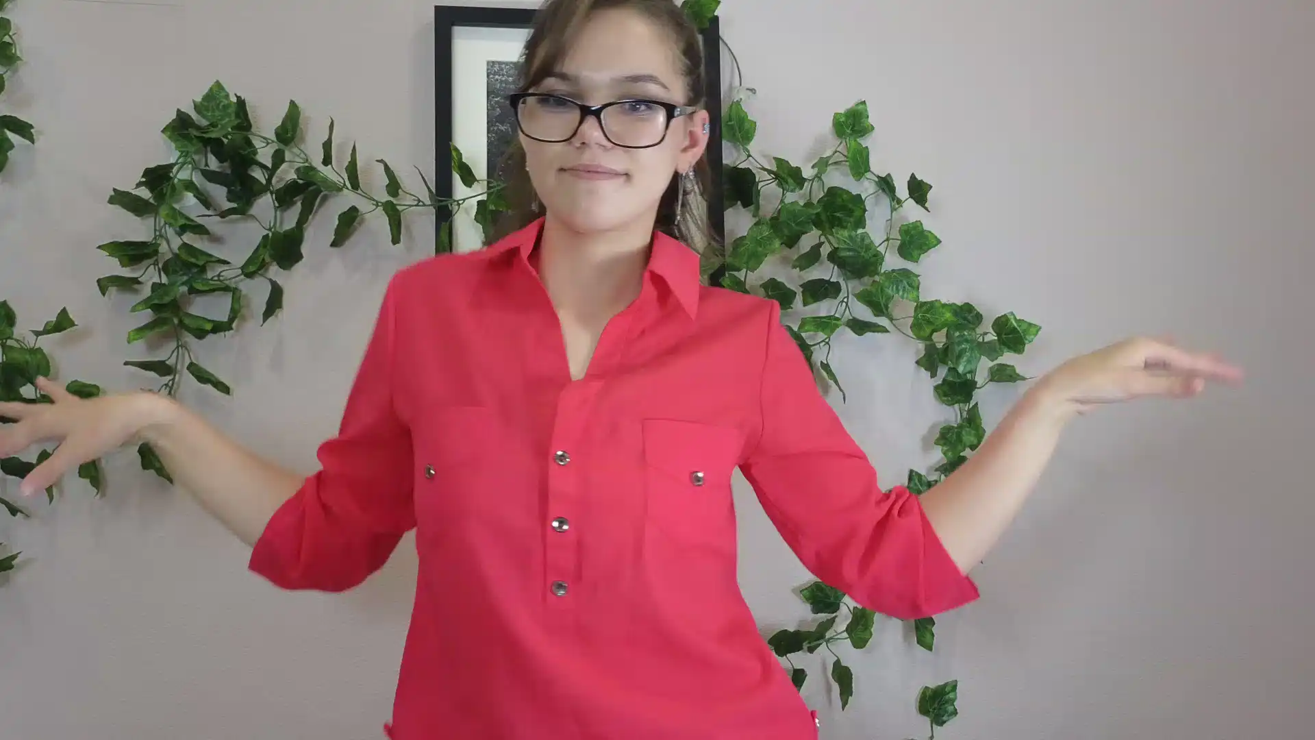 Edytclem – [Cam4] Stream Record Mom Gets Dirty – 2025-04-18 12:45:36