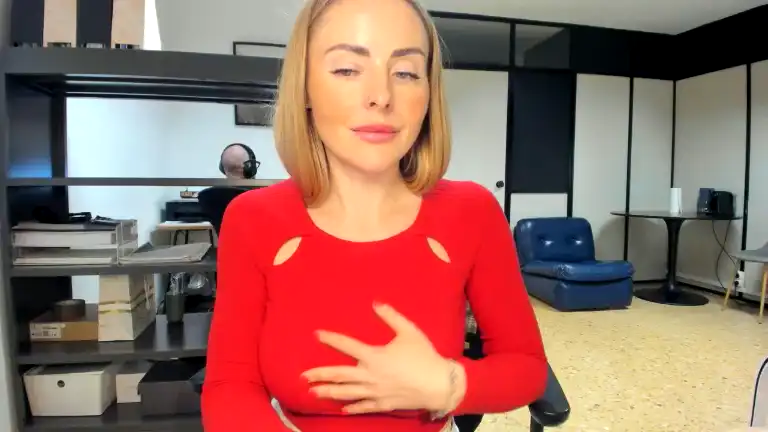 Emmaaaa – [Streamate] Fingering Rides Chat – 2025-06-08 04:08:13