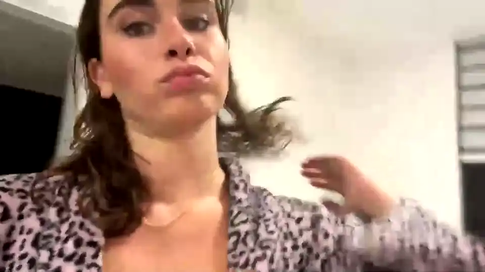 Jaderees – [Chaturbate] Suck Dick Summing Art – 2026-05-21 23:58:44