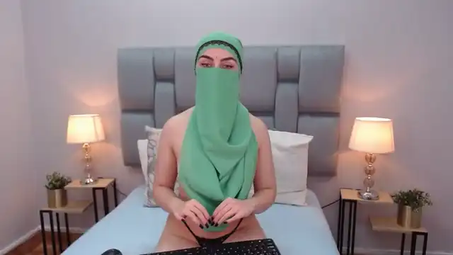 Aliah-manzur – [Flirt4free] Tru Private High Qulity Video Ticket Show – 2025-04-16 21:33:12