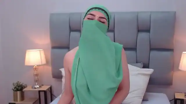Aliah-manzur – [Flirt4free] Amazing Fantastic Boobs Ticket Show – 2026-02-08 12:17:55