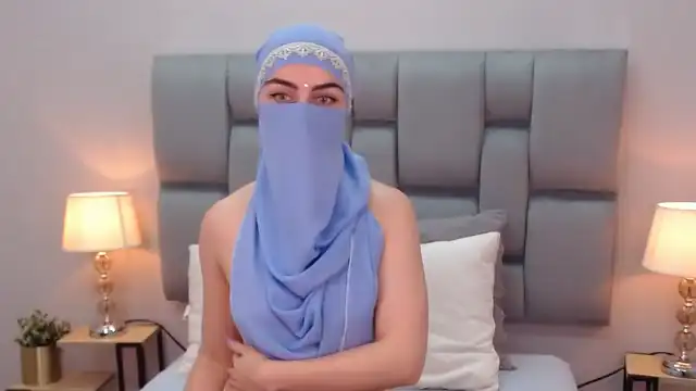 Aliah-manzur – [Flirt4free] Party Camgirl Realsex – 2025-04-25 00:43:53