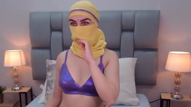 Aliah-manzur – [Flirt4free] Pretty Cam Model Erotic Cute Webcam Girl – 2025-01-07 00:45:48