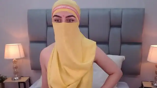 Aliah-manzur – [Flirt4free] Privat Zapisi Webcam Recording Fucking Pussy – 2025-08-17 16:27:00