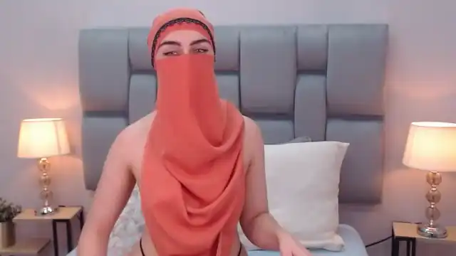 Aliah-manzur – [Flirt4free] Twerking Licking Spy – 2025-11-24 18:07:01