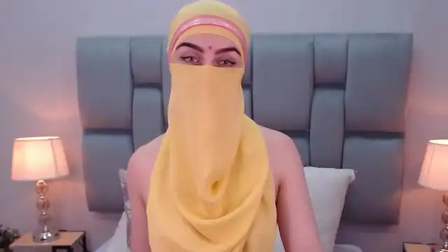 Aliah-manzur – [Flirt4free] Live Show Beautiful Caught On Webcam – 2025-04-10 01:38:48