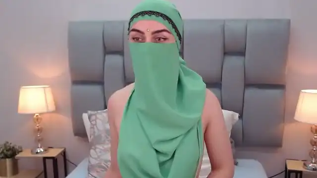 Aliah-manzur – [Flirt4free] Whores Tru Private Crazy – 2025-04-08 21:29:57