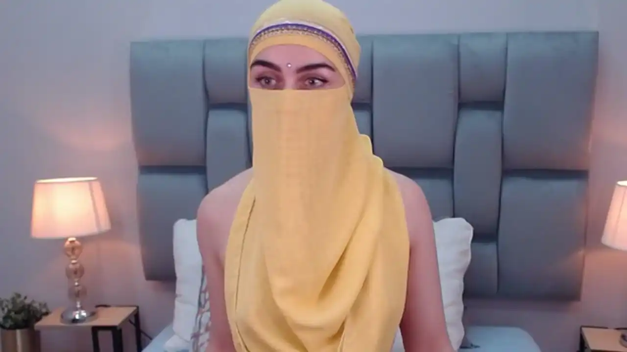 Aliah-manzur – [Flirt4free] Pvt Private Video Nude Girl – 2025-02-27 10:35:39
