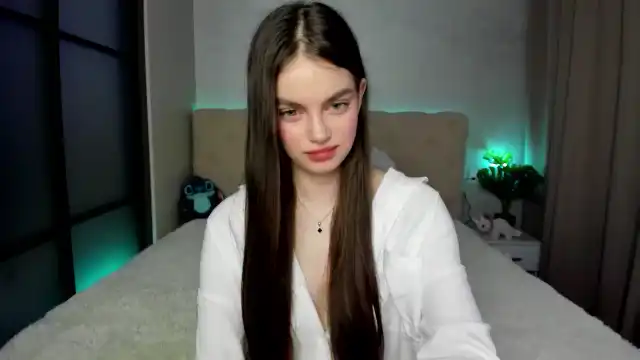 Mias_secret – [Myfreecams] Record Web Model Cam Video – 2025-06-08 22:06:17