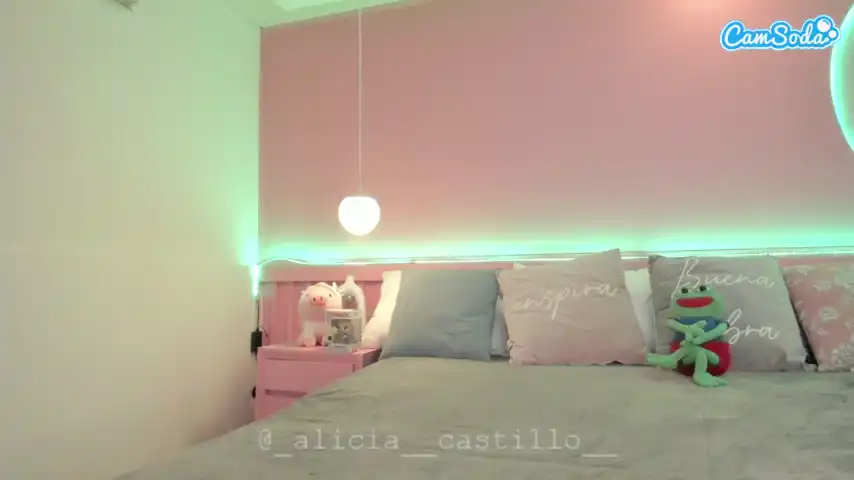 Aliciabigtits – [Camsoda] Nice Naked Role-play – 2025-01-11 18:21:31