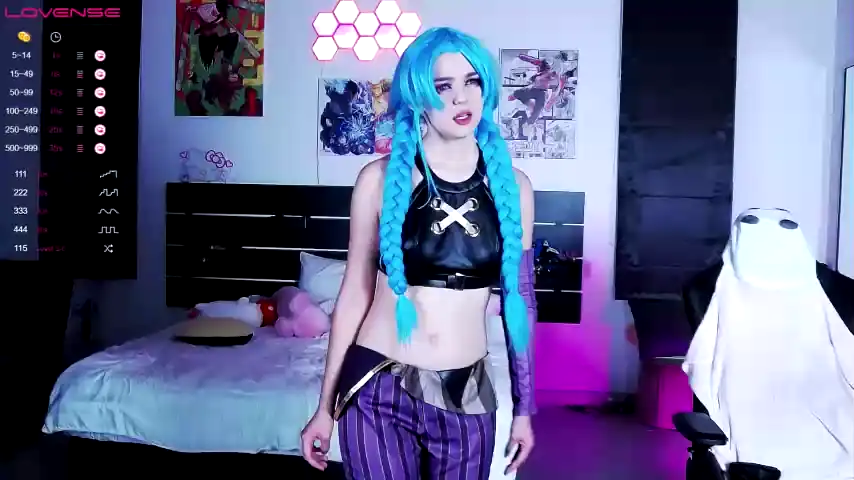 Madnessalise – [Chaturbate] Rides Girl Alone Masturbation – 2025-10-24 04:11:50