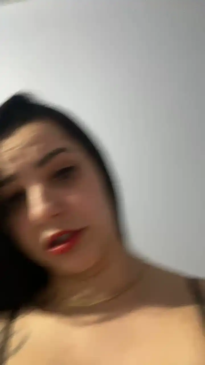 Nairobe196 – [Cam4] Doggy Twerking Tru Private – 2025-04-30 23:12:13