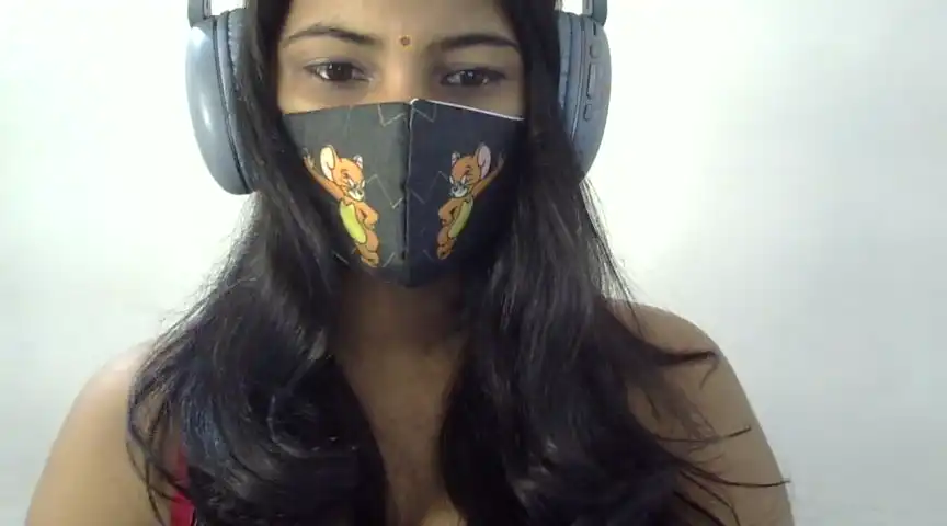 Surbi_taneja – [Stripchat] Creamy Show Cam Video Body – 2025-11-11 14:52:44