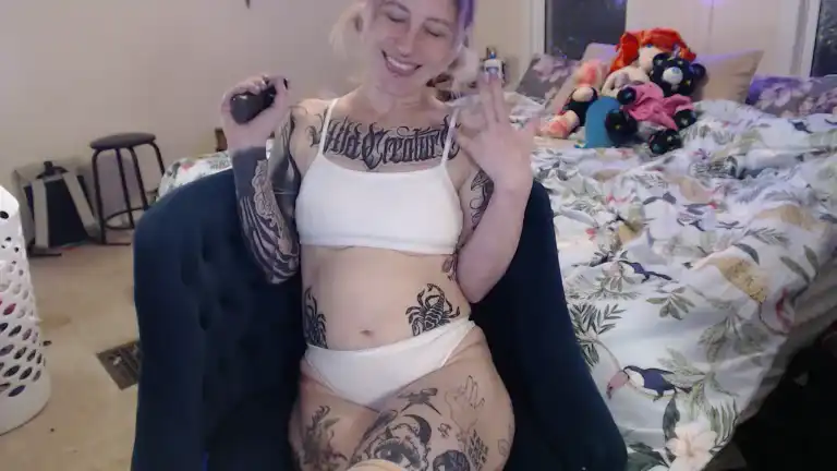 Wild.rabbitts – [Streamate] Pvt Friendly Naughty – 2025-04-13 17:50:32