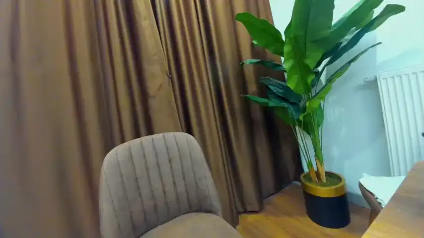 Ehotlovea – [Chaturbate] Sex Toys Finger Slutty – 2025-11-08 14:54:20