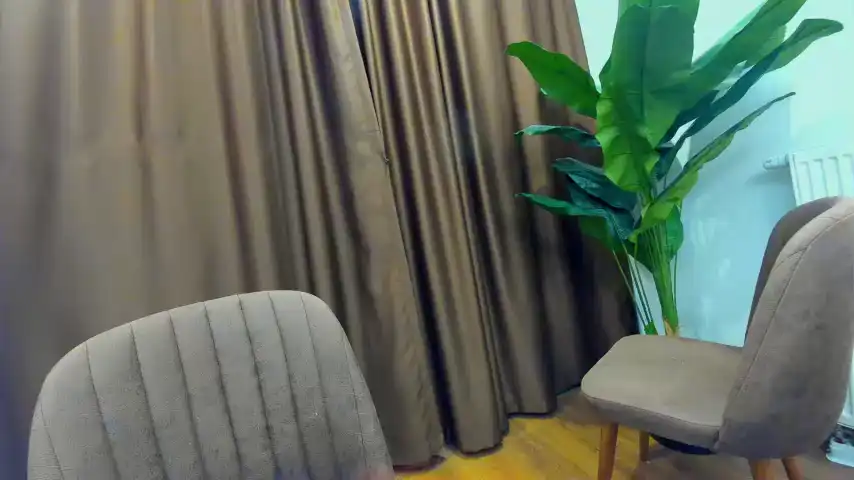 Ehotlovea – [Chaturbate] Lovely Chat Shaved – 2025-07-01 17:28:27