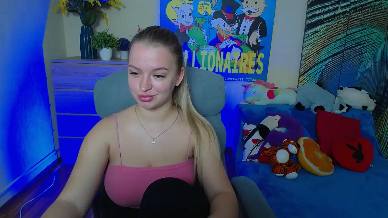 Mashabella – [Xlovecam] Lovense Horny Camwhores – 2025-06-01 14:38:50