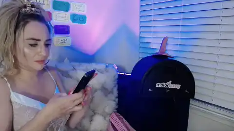 Brittany-taylor – [Flirt4free] Sexcam Home Alone Insane Orgasm – 2025-04-12 08:23:45