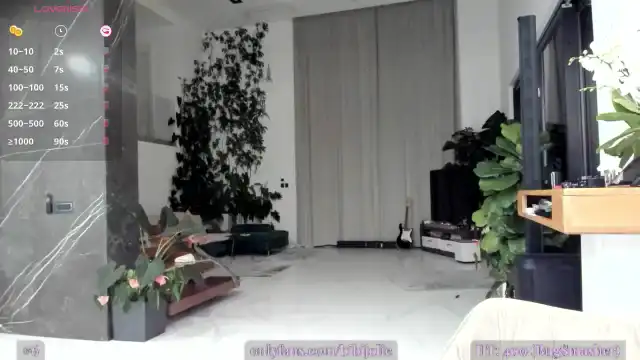 Jolielouwho – [Myfreecams] Perfect Body Spy Domi – 2026-03-24 00:46:40