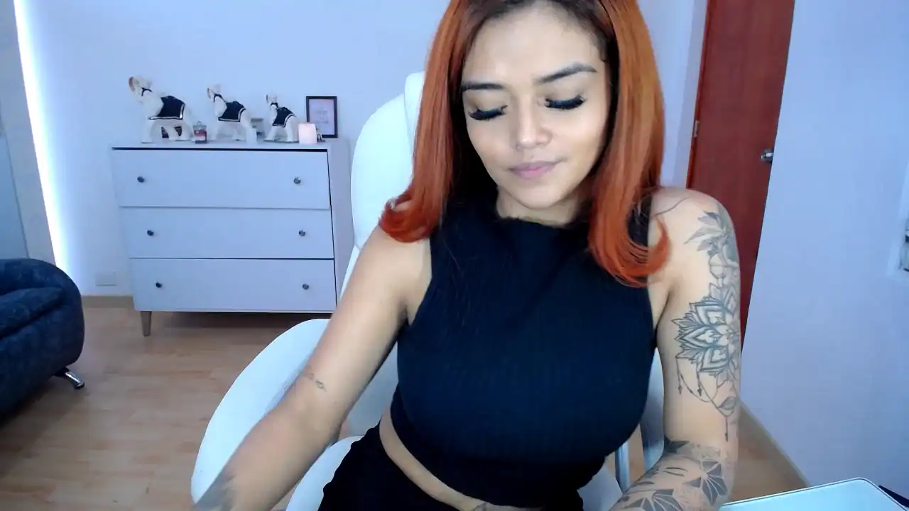 Majojones – [Xlovecam] Slutty Party Hot Babe Strips – 2025-05-15 09:45:44