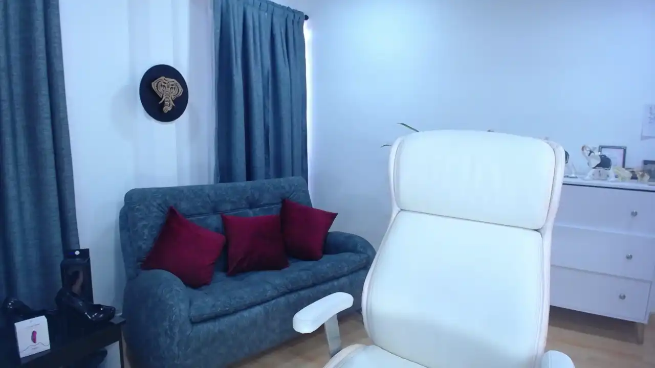 Majojones – [Xlovecam] Oral Private Video Doggy – 2026-03-10 20:24:48