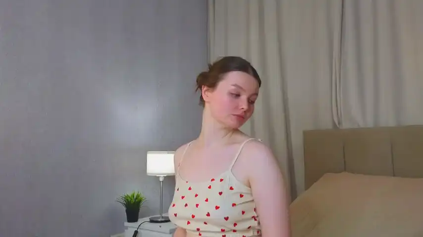 Theagodsil – [Stripchat] Hard Pvt Closeup Home Video – 2025-05-18 08:22:17