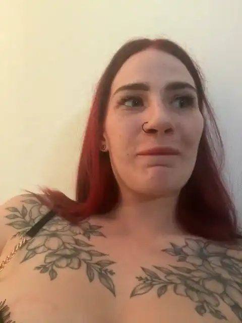 Innysik – [Xlovecam] Cute Webcam Girl Porn Live Chat Babe – 2025-11-09 05:01:57