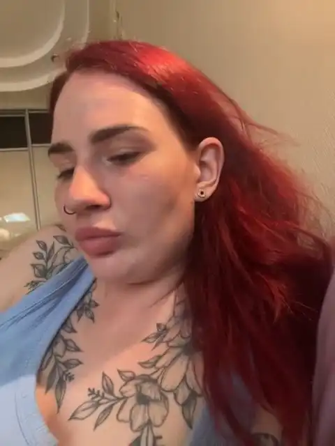 Innysik – [Xlovecam] Cum Super Interactive Toy – 2025-05-02 17:49:12