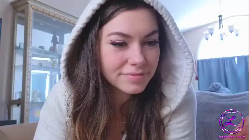 Chroniclove – [Chaturbate] Sexy Sister Awesome Blowjob – 2026-02-12 06:38:51