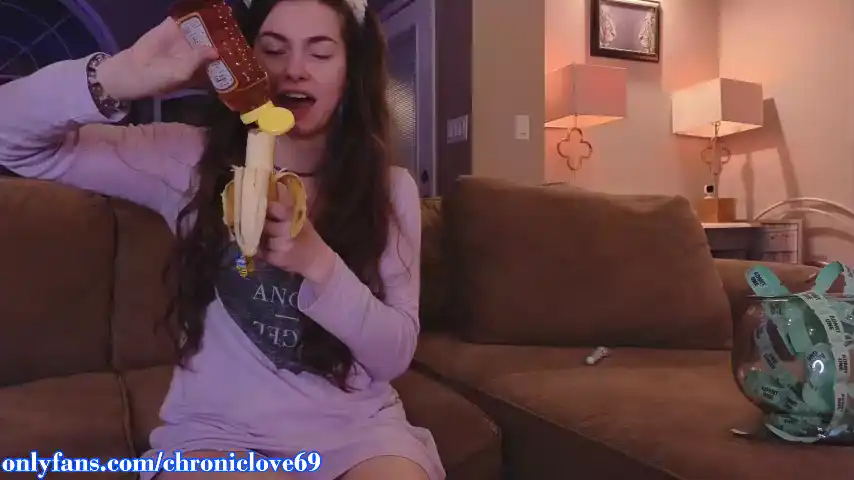 Chroniclove – [Chaturbate] Live Cams Erotic Pussy – 2025-12-14 23:39:12